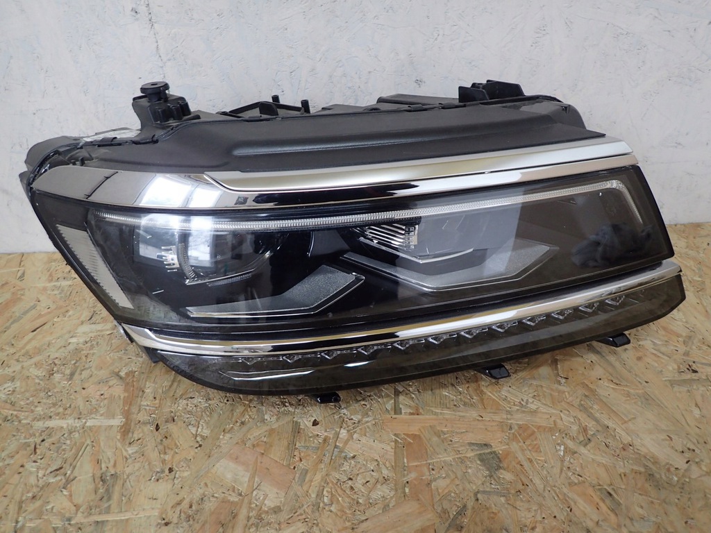  faro der.. full led vw tiguan ii 5nb941082d (#)