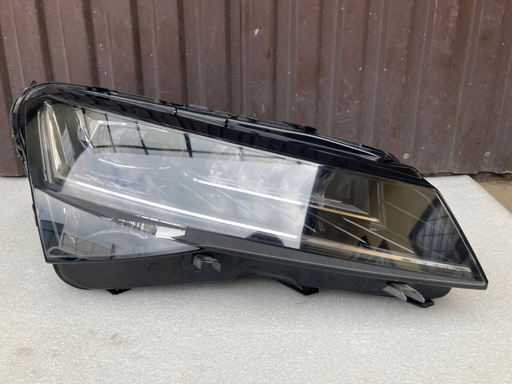  faro der.. skoda superb iii lift full led eu (#)