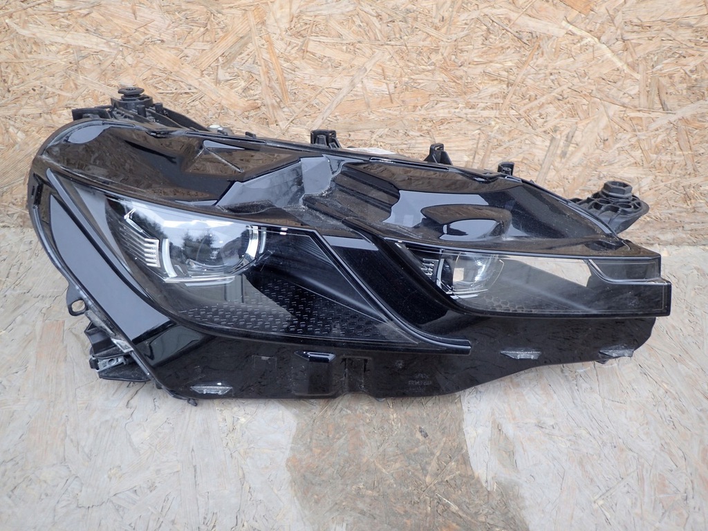  faro der.. full led vw arteon 3g8941082g (#)