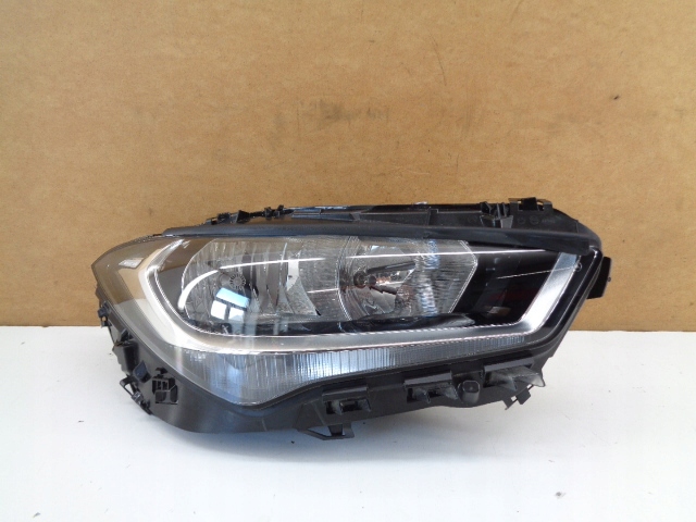 mb cla w118 faro der.. delantero a1189062000 (#)