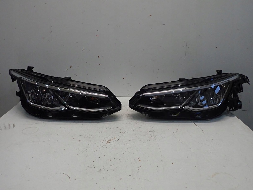  faro frente der.. vw golf viii 20 full led 5h1 (#)