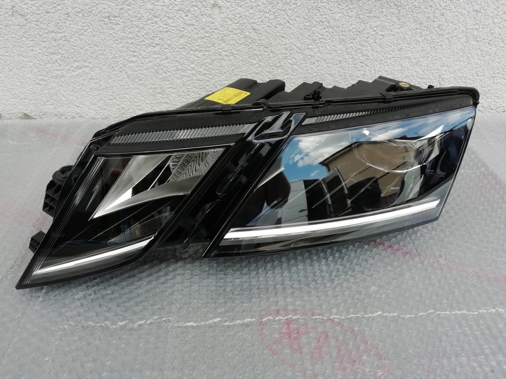  faro izq. delantera skoda octavia iii 3 lift 5e1 (#)