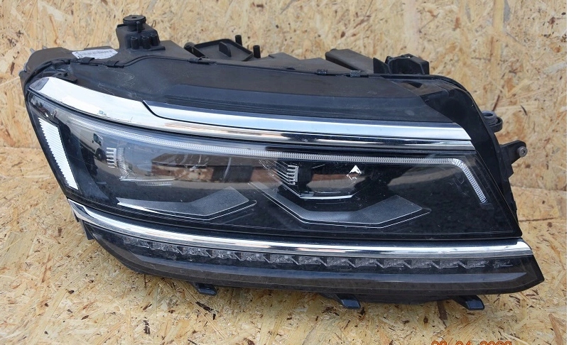 vw tiguan 5na faro xénon led (#)