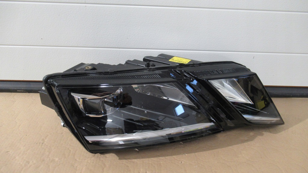 der.. faro skoda octavia 3 full led (#)