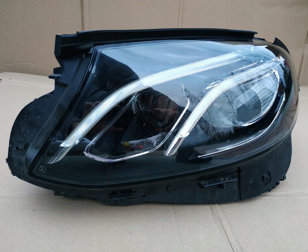 mercedes 213 eclase faro 2139063904 full led izq. (#)