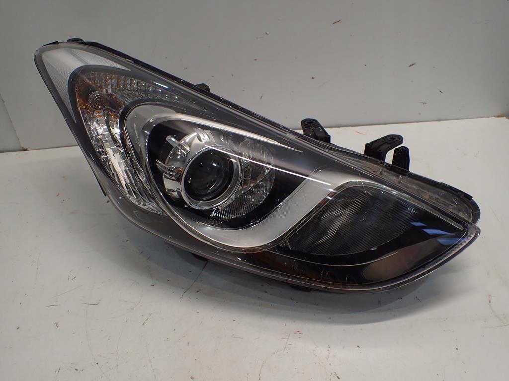  faro frente der.. hyundai  i30 12 17 con con iluminación (#)