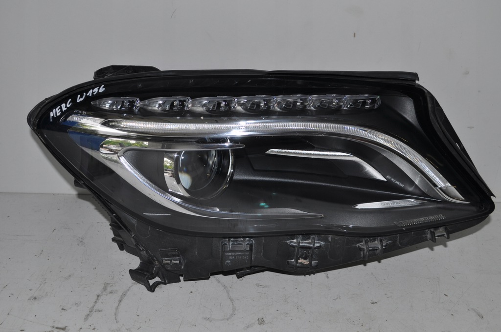 mercedes gla 156 faro xénon led der.. a1569061800 (#)