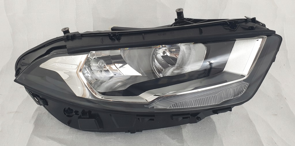  faro frente der.. mercedes a clase w177 led (#)