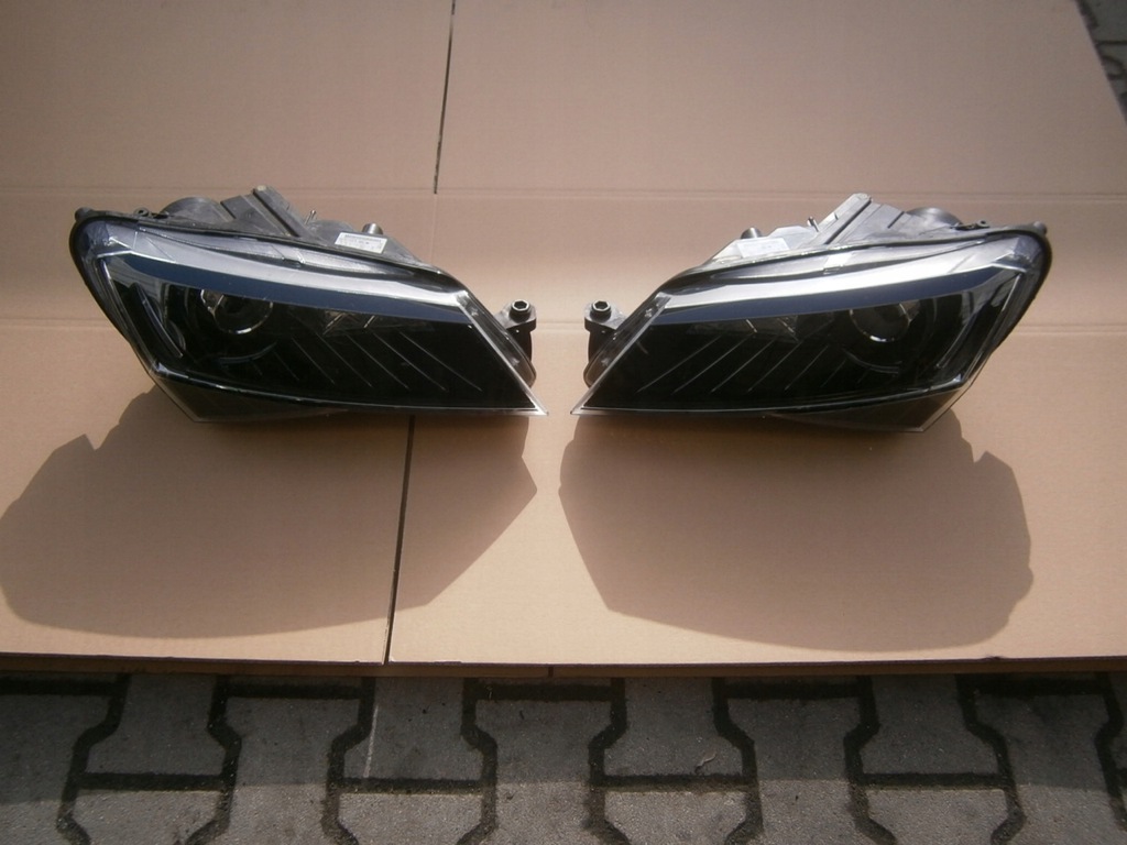  faro der.. izq. skoda superb 3 iii 3v1 xénon led (#)