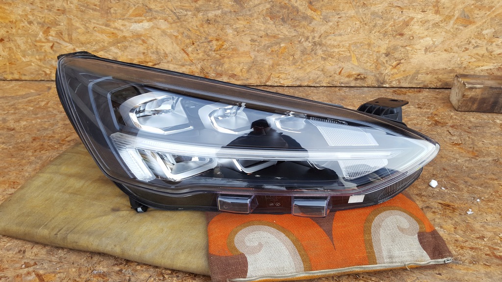 focus st rs mk4 iv jx7b 13e014 ce negro faro led (#)