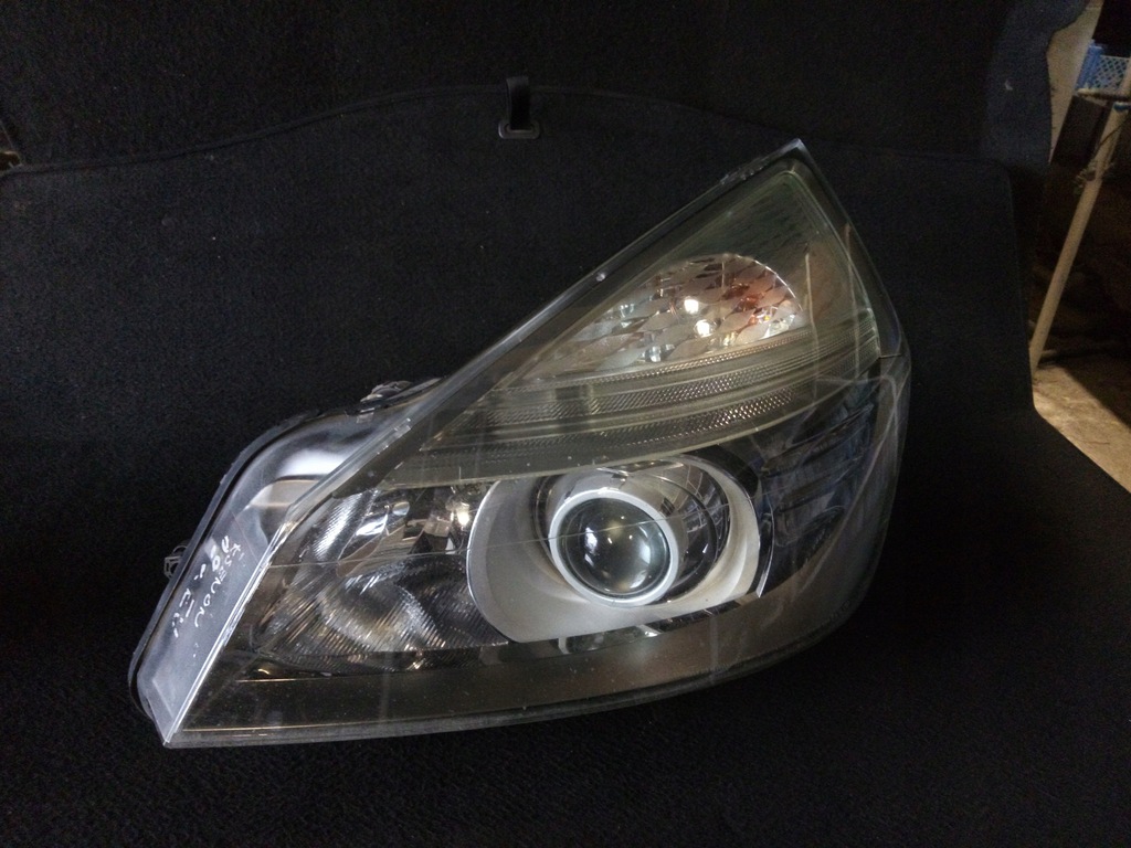 faro izq. xénon torsional espace iv lift 8200394709 (#)