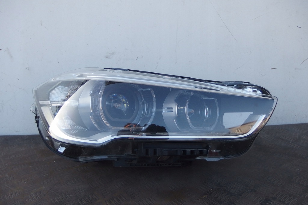 bmw x1 f48 faro frente der.. full led eu 7472220 (#)