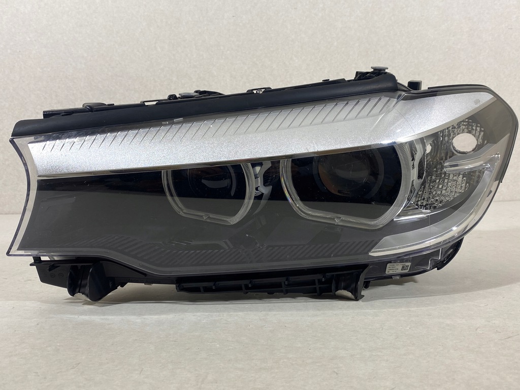 bmw 5 g30 g31 full led faro frente izq. (#)