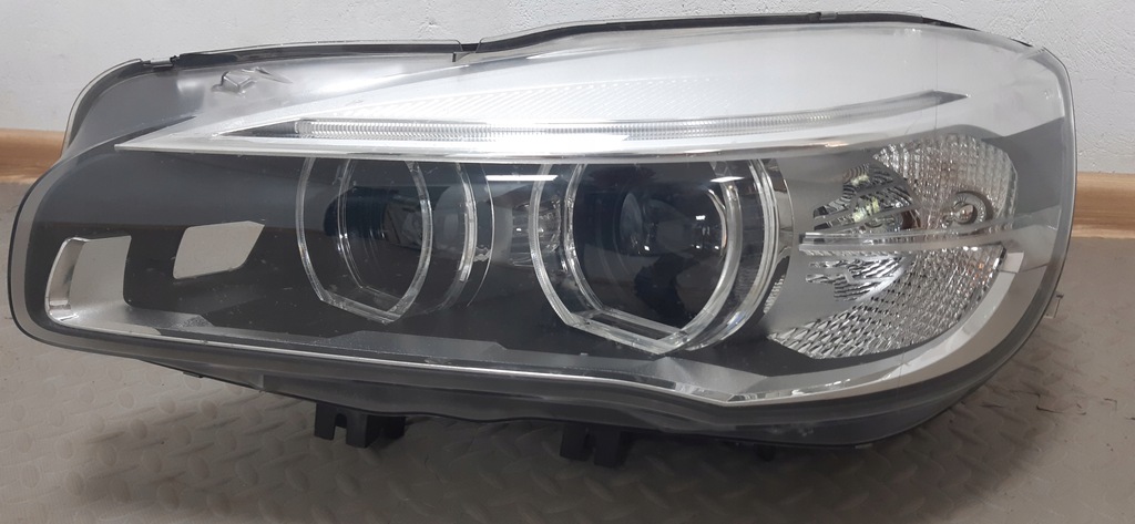 bmw 2 f45 f46 faro izq. delantera 2015 7391401 01 (#)