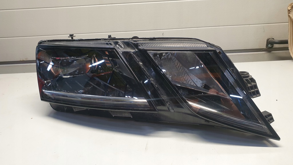pr ful led skoda octavia 3 lift 5e1941016e demonta (#)
