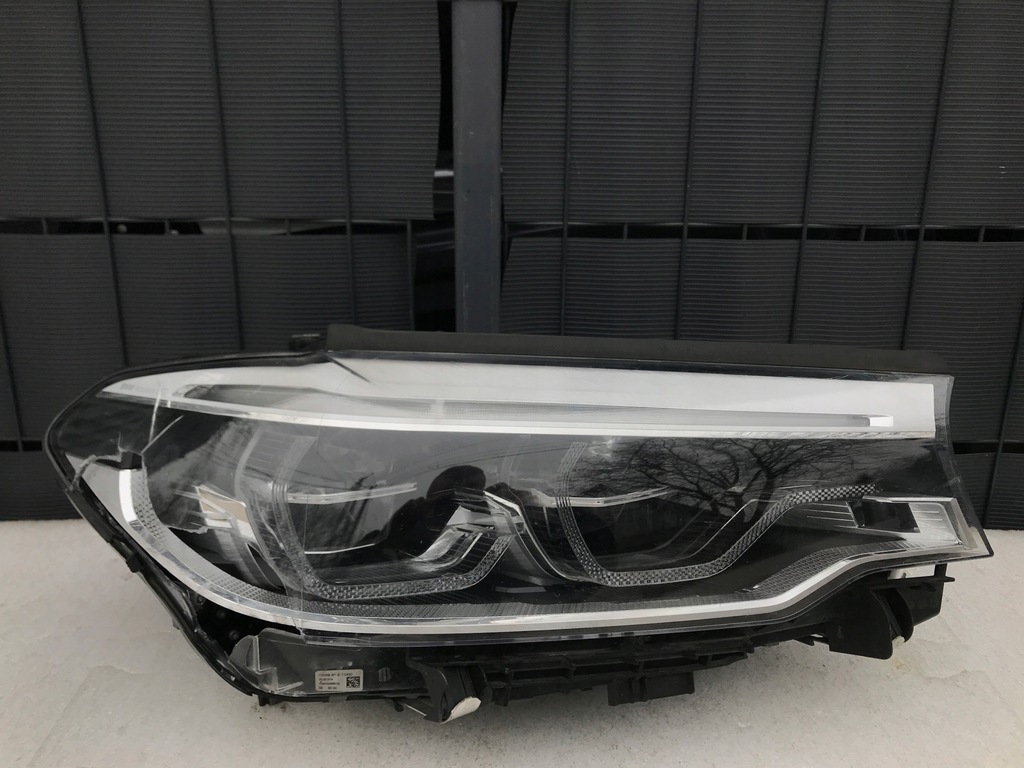 bmw 5 g30 g31 der.. faro frente adaptativo led 2017 (#)