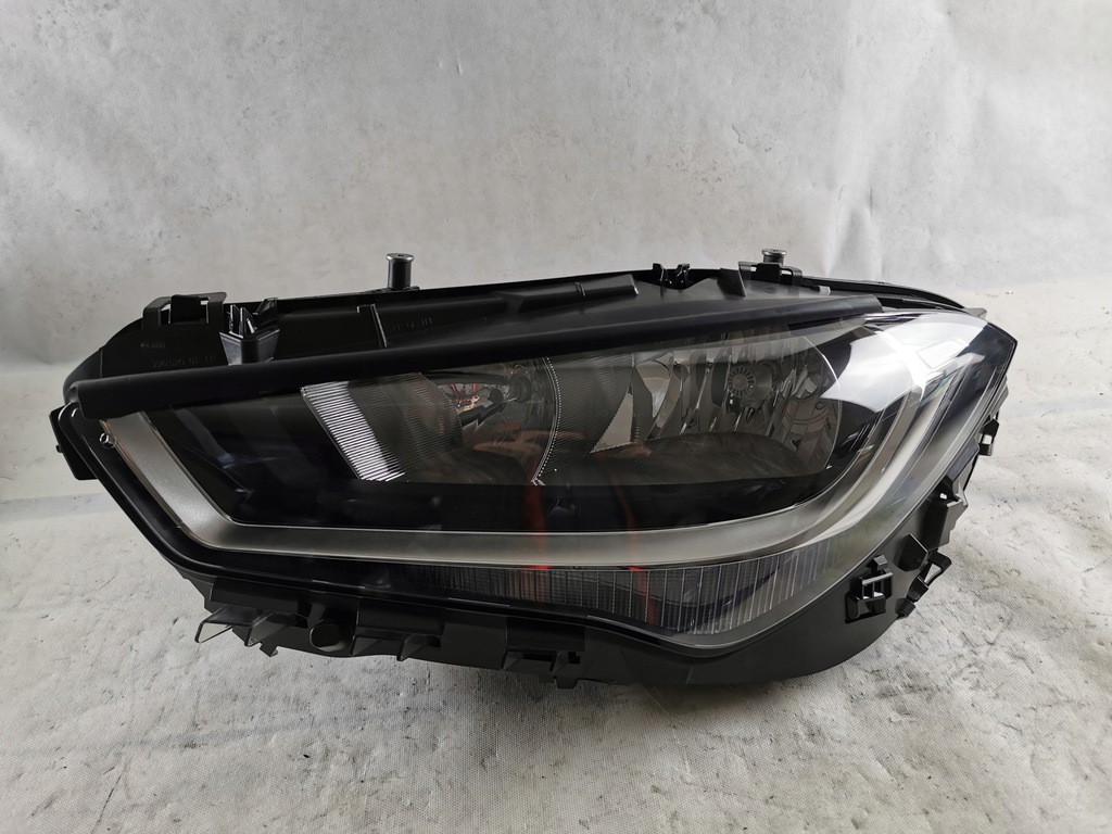 mercedes cla 118 faro izq. h7 estandar (#)