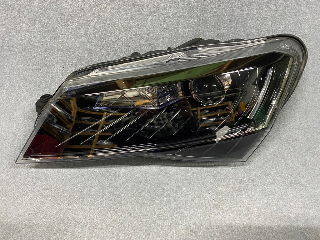 skoda superb iii led bi xénon skr 3v1941015a euro (#)