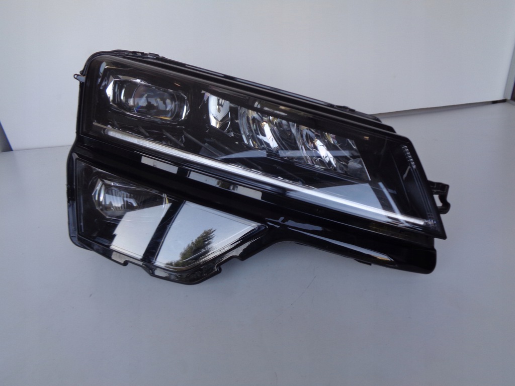  faro der.. skoda karoq 57b 17 full led (#)