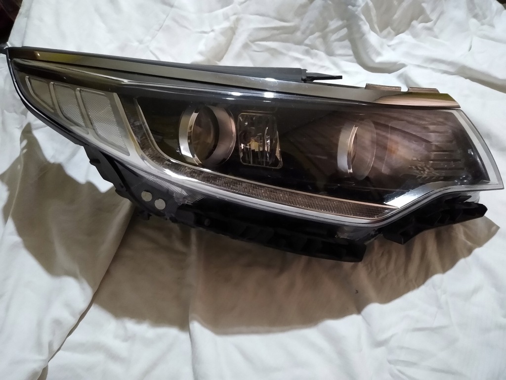  kia  optima faro delantero der.. 92102d4070 (#)