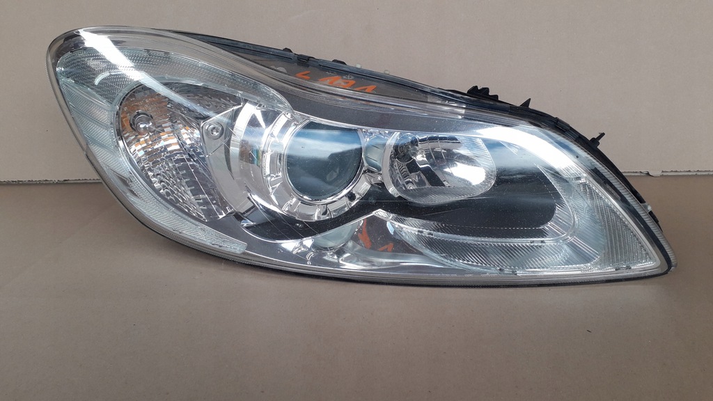  faro vovlo c30 lift 09 13 der.. estandar h7 eu    (#)