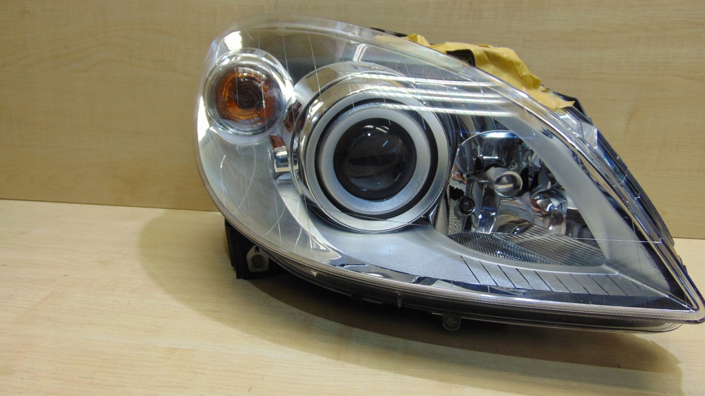  faro der.. mercedes w245 a1698208461 bi xénon (#)