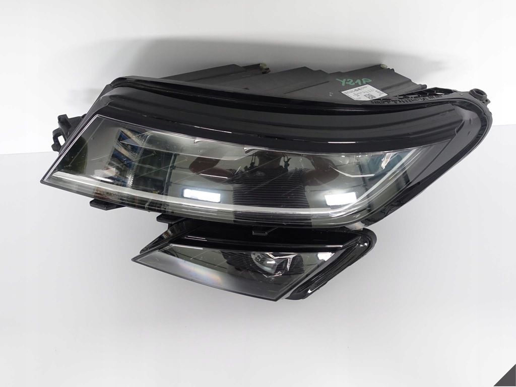 skoda kodiaq 566 16 full led izq. frente europa (#)