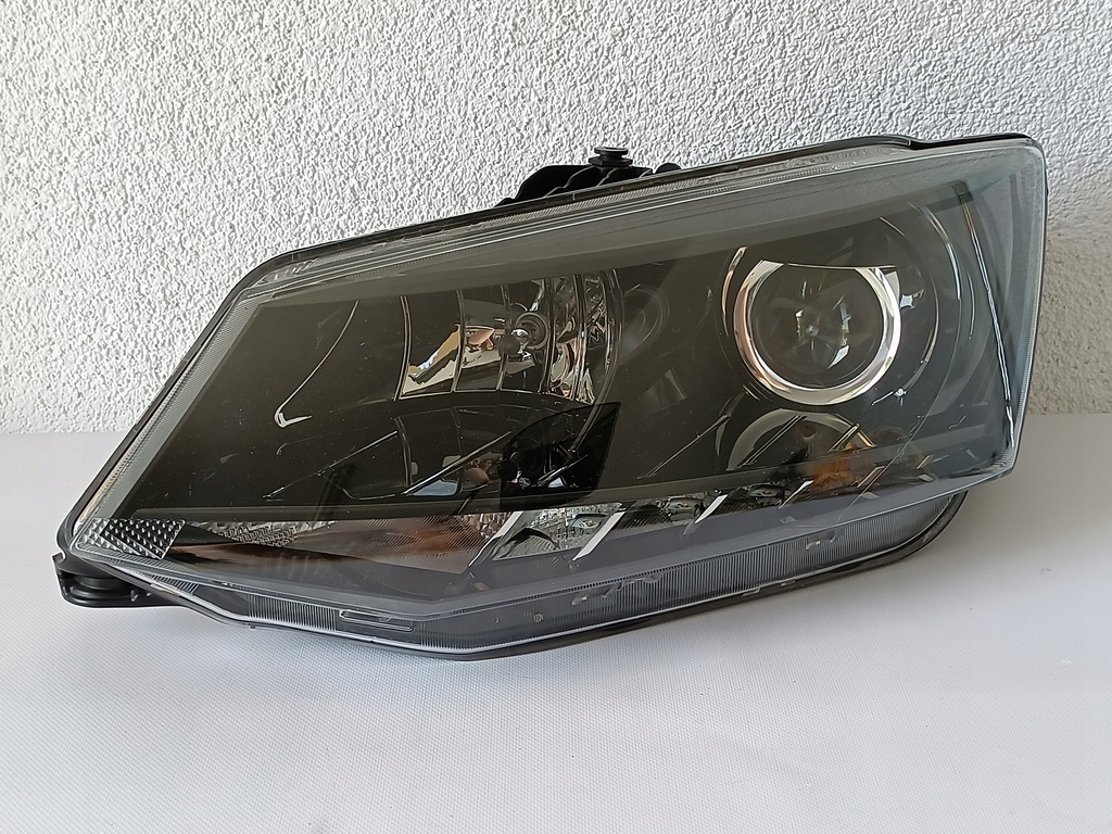skoda fabia faro izq. estandar led 6v1941015b (#)