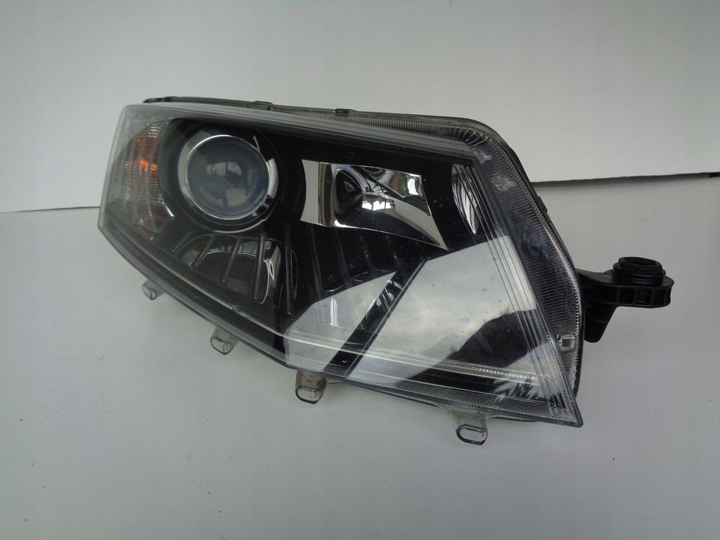  faro der.. skoda octavia iii 3 5e 12 16 xénon led (#)