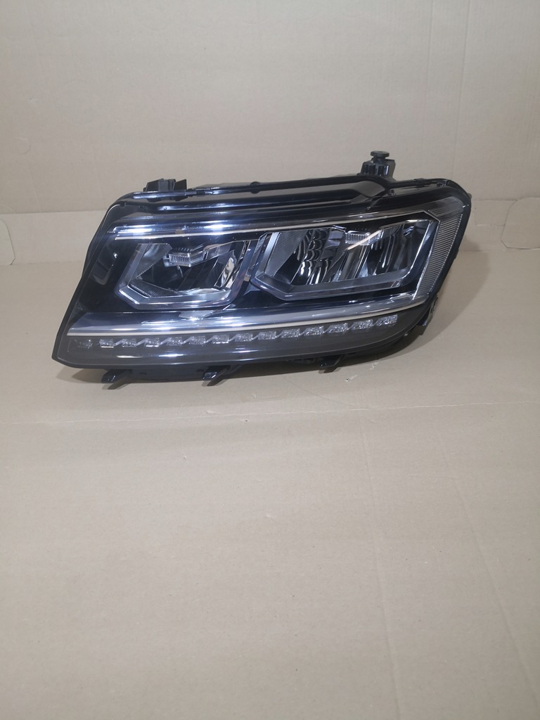 vw tiguan ii 5nb 15r> faro frente izq. (#)