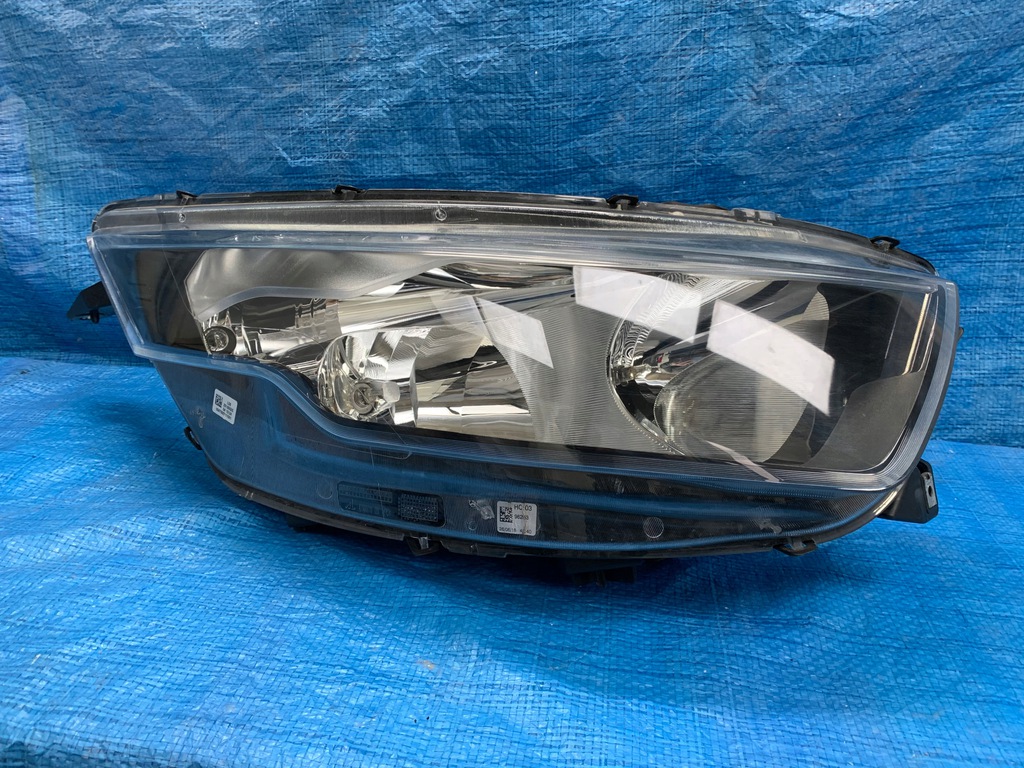 iveco daily 14 der.. faro delantera (#)