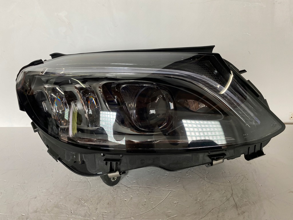 der.. multibeam clase c w205 a2059061606 (#)