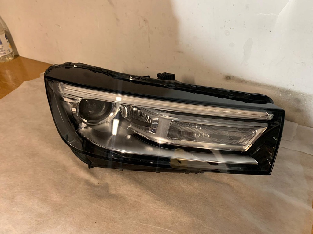  faro audi q5 ii bi xenon 80a der.. (#)