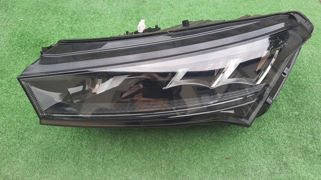 skoda enyaq 5lb full led faro delantero (#)