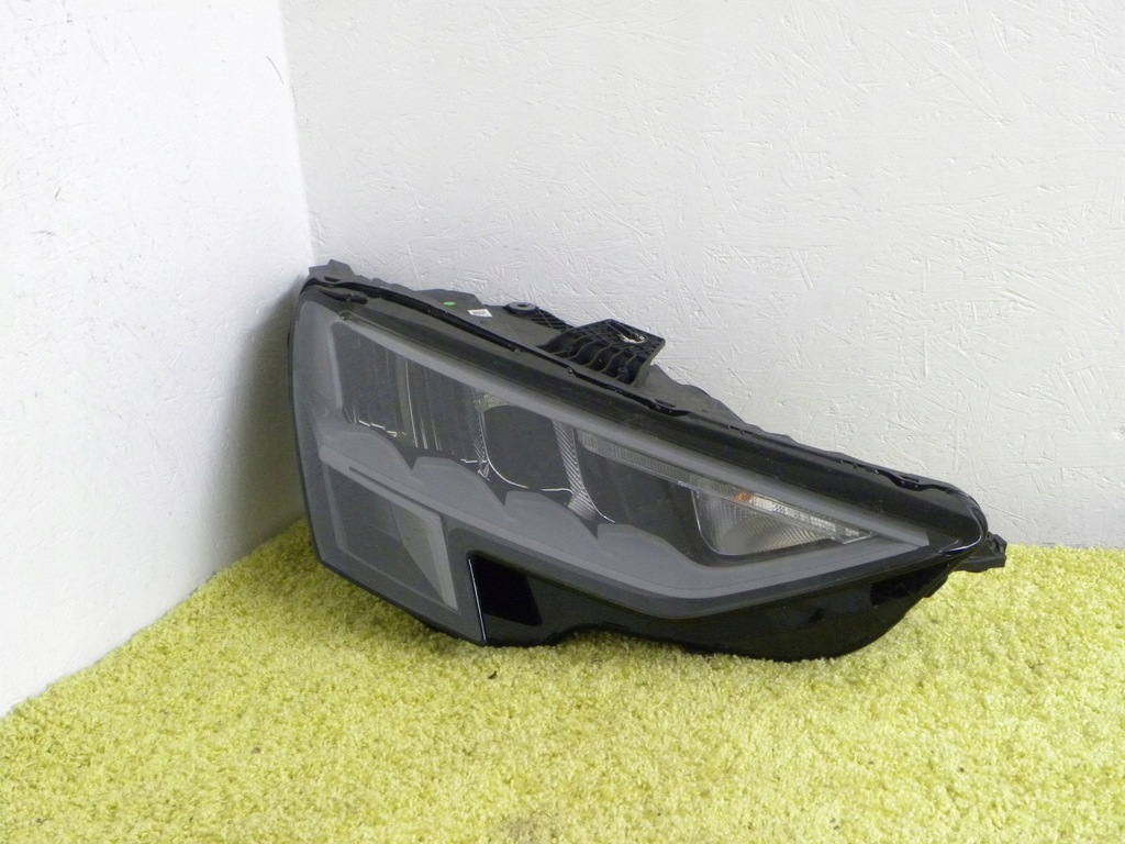  faro der.. audi a3 8y 20 full led (#)