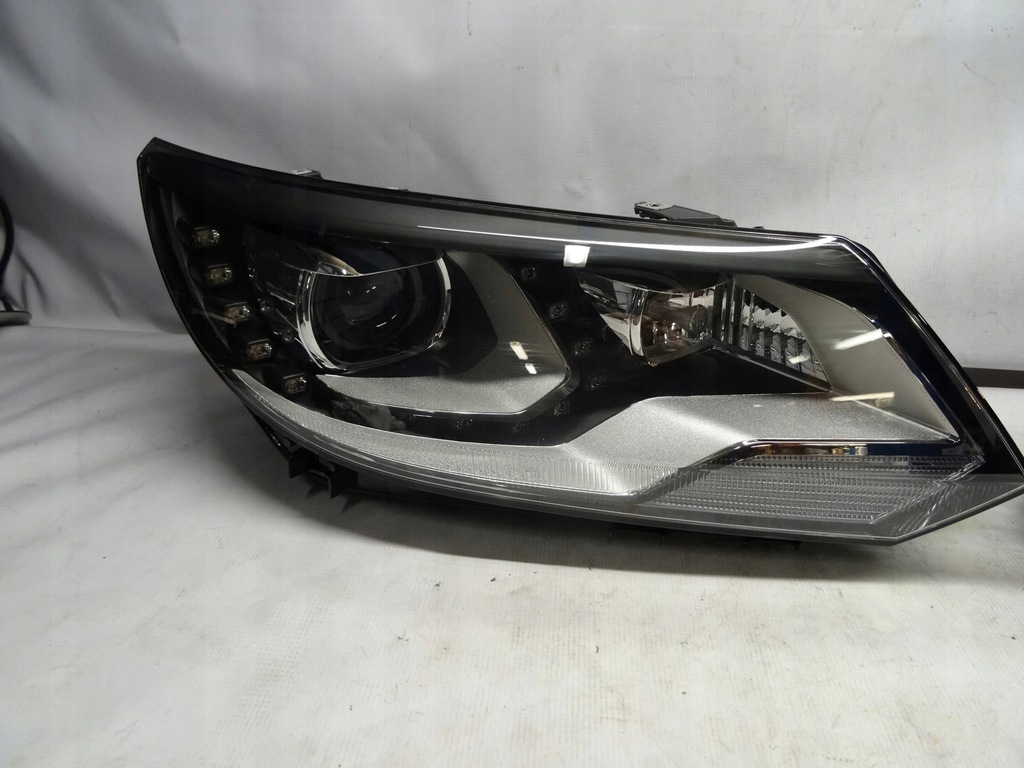 vw tiguan lift faro xénon der.. 5n0941752b (#)