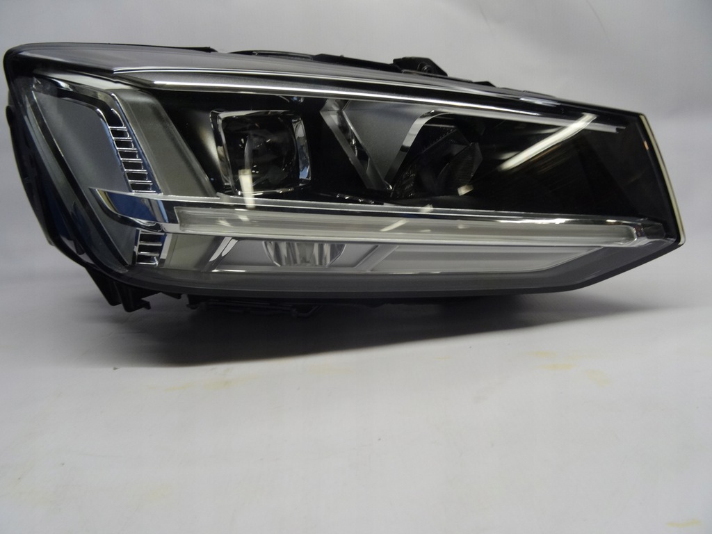 audi q2 faro frente full led der.. 81a941034a (#)