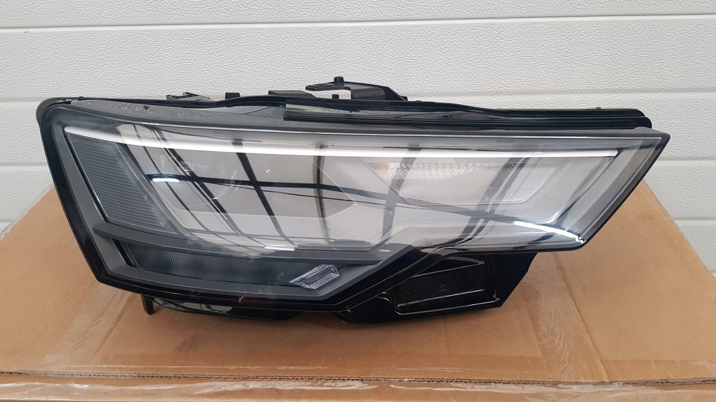 audi a6 4k faro der.. led 4k0941034 (#)