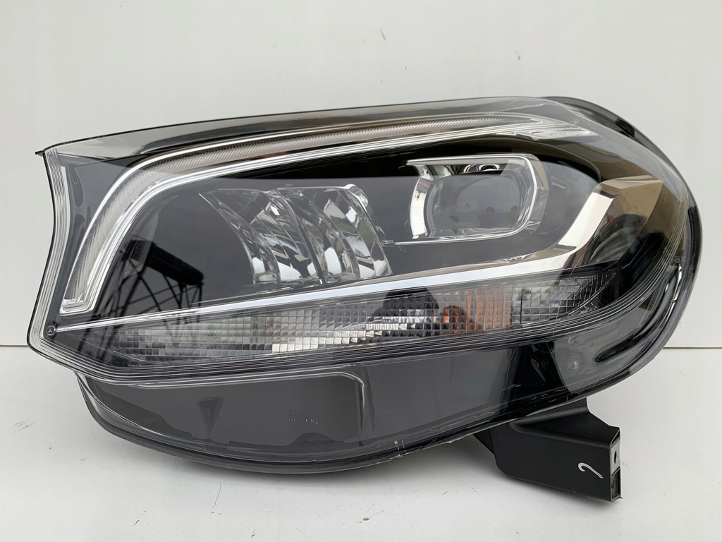 mercedes x clase w470 full led faro izq. (#)