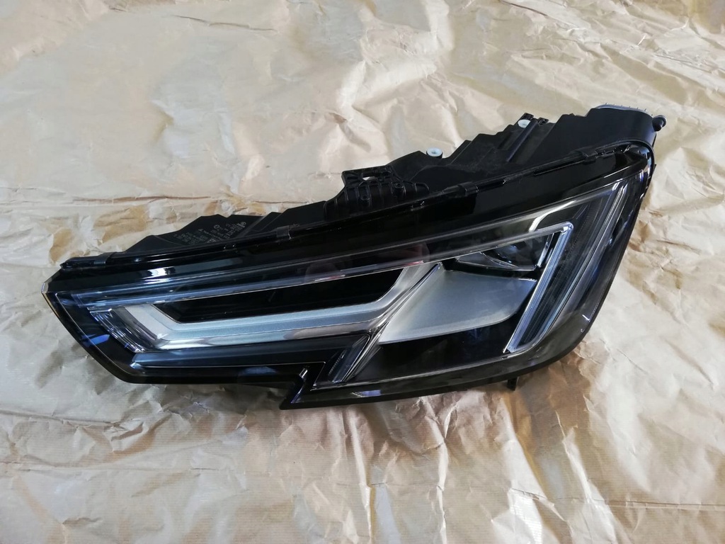  faro audi a4 8w0941033 izq. (#)