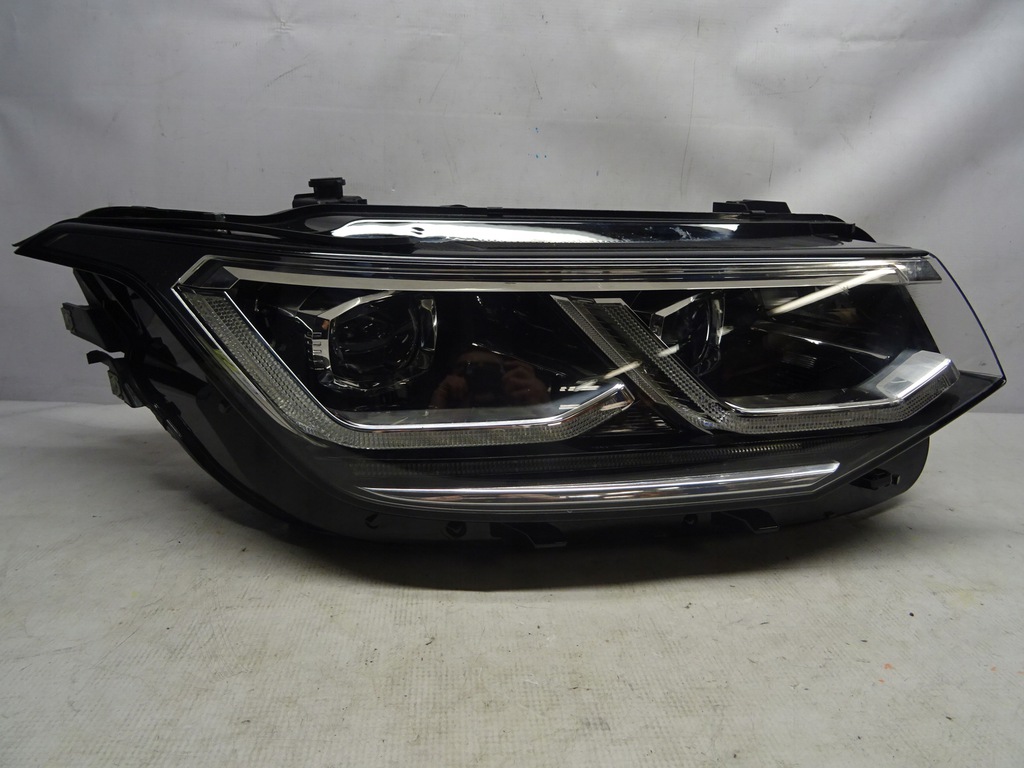 vw tiguan ii faro der.. full led 5nb941082c (#)