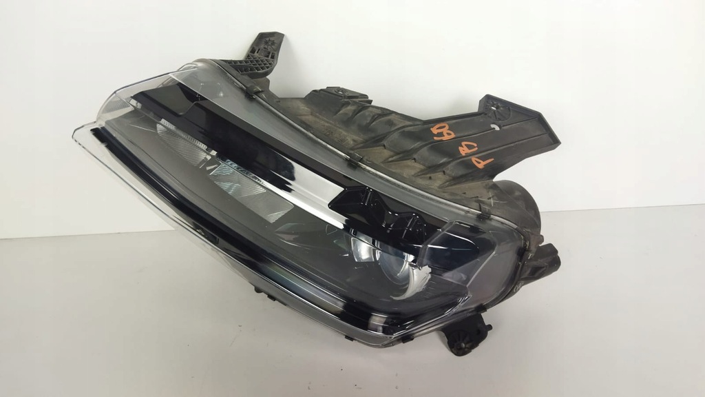 camaro vi 16 faro delantero izq. (#)