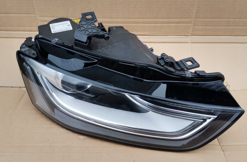 xénon der.. led   faro audi a4 b8 lift (#)
