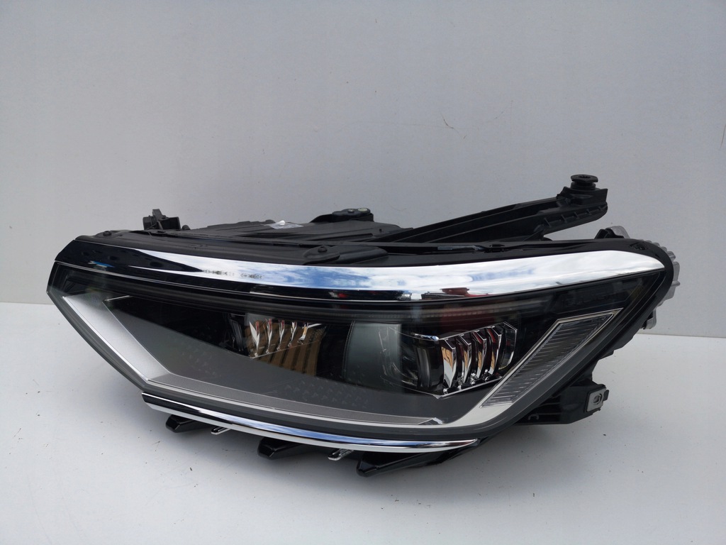 vw passat b8 faro izq. full led matrix 3g1941113j (#)