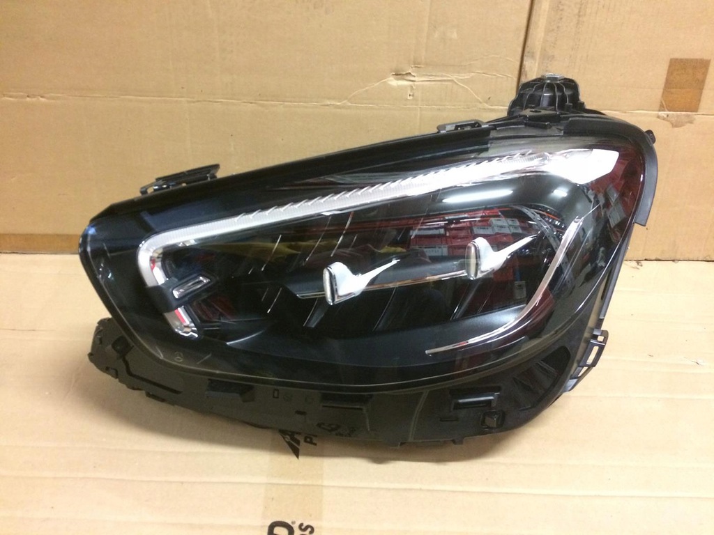 mercedes clase e w213 lift faro izq. full led    (#)