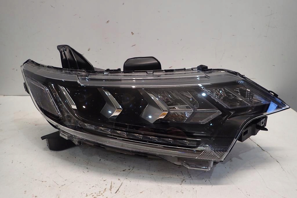  faro delantero der.. outlander.. iii lift 18 full led (#)