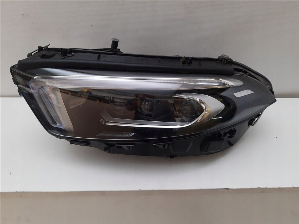  faro izq. delantero mercedes a 177 w177 full led (#)