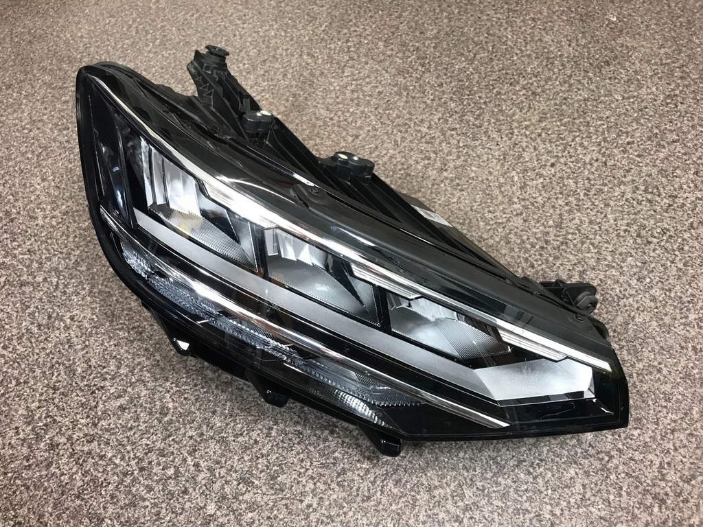  faro der.. delantero passat b8 lift full led 2019 (#)