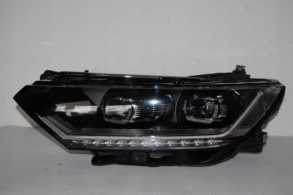vw passat 3g1 b8 14 18 full led izq. eu (#)