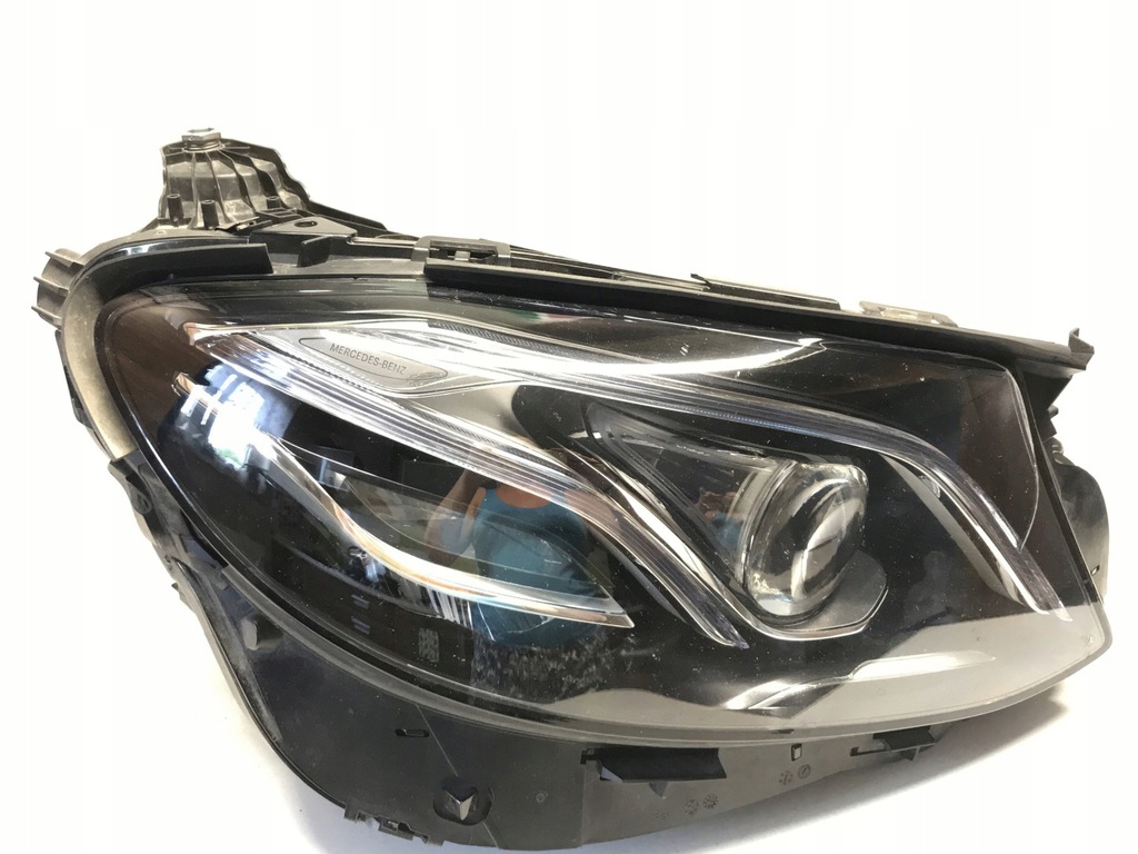  faro delantero der.. mercedes w213 multibeam (#)